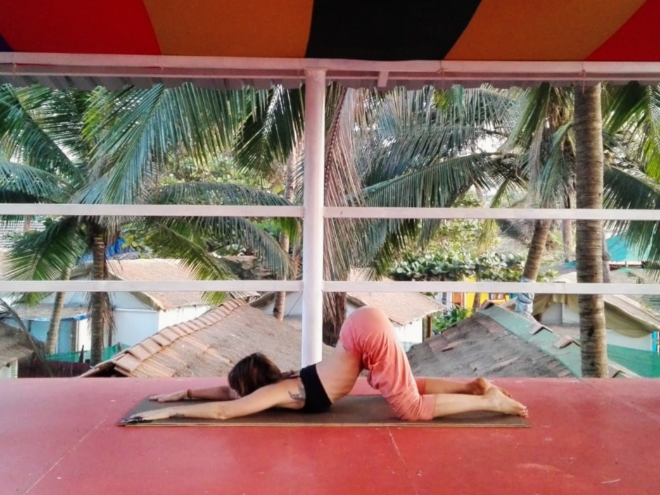 anahatasana